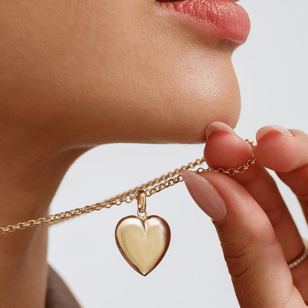 CUPID´S FAVORITES - Sparkle Society