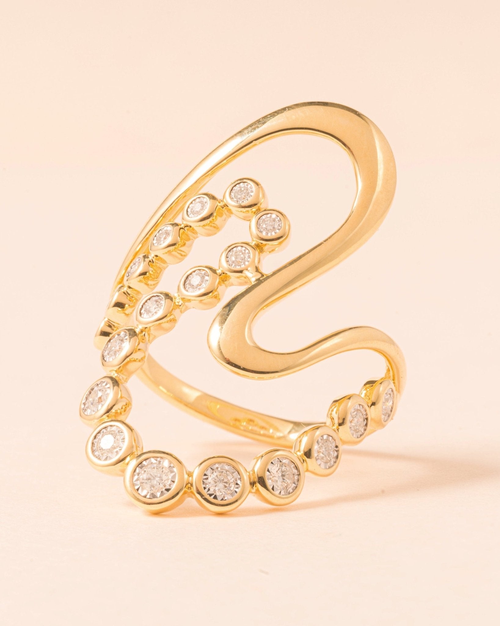 Illusion Diamond and Gold Wave Ring - Sparkle Society