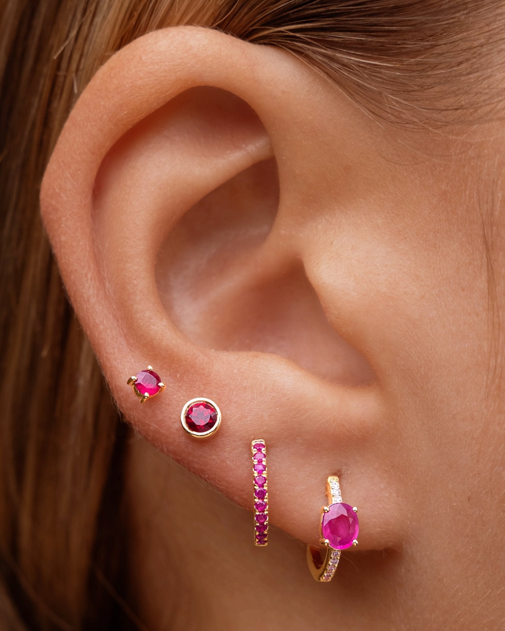 Round Birthstone Prong Studs - Sparkle Society