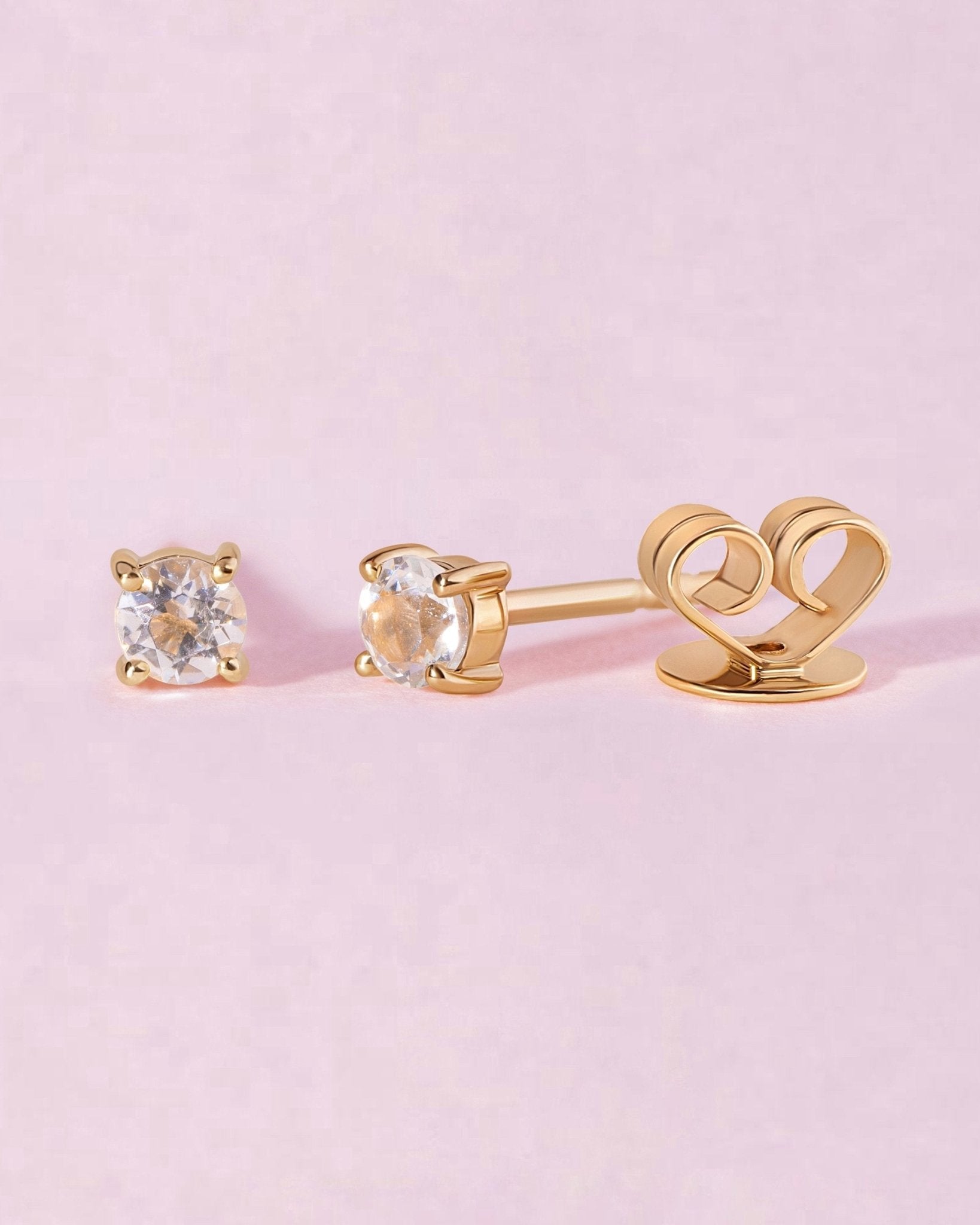 Round Birthstone Prong Studs - Sparkle Society