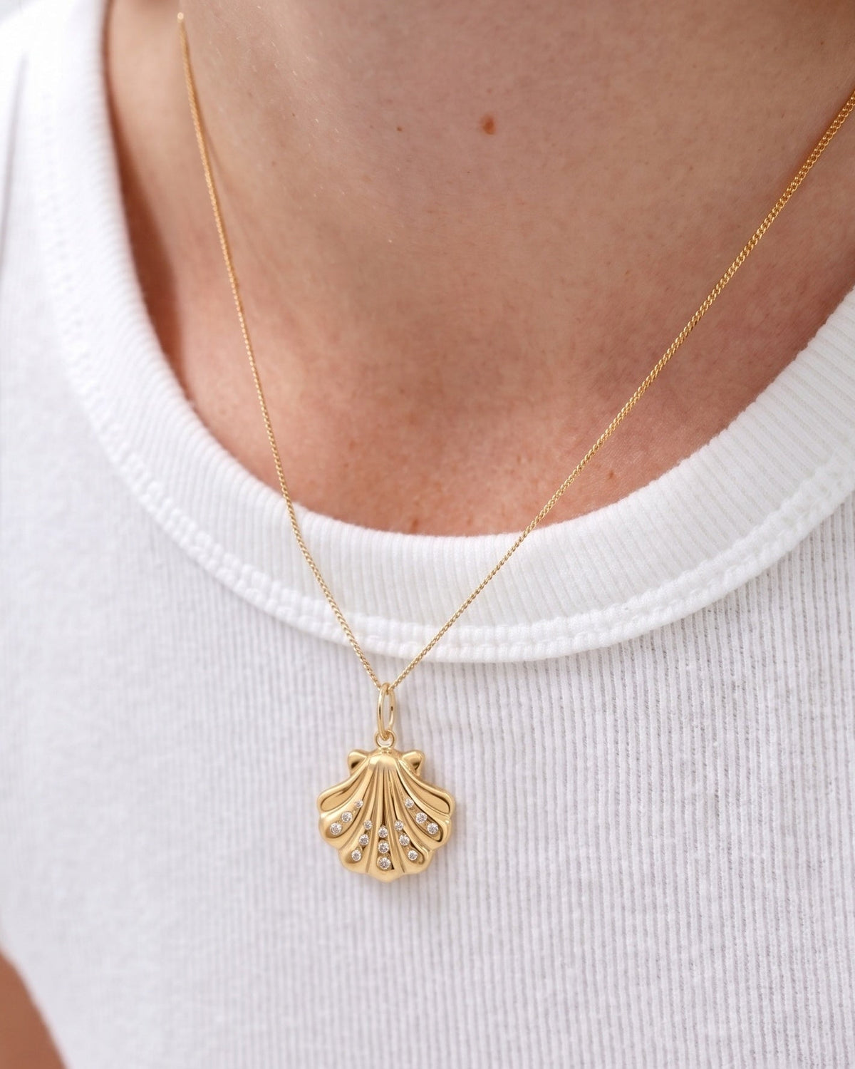 Small Gold and Diamond Seashell Charm - Sparkle Society