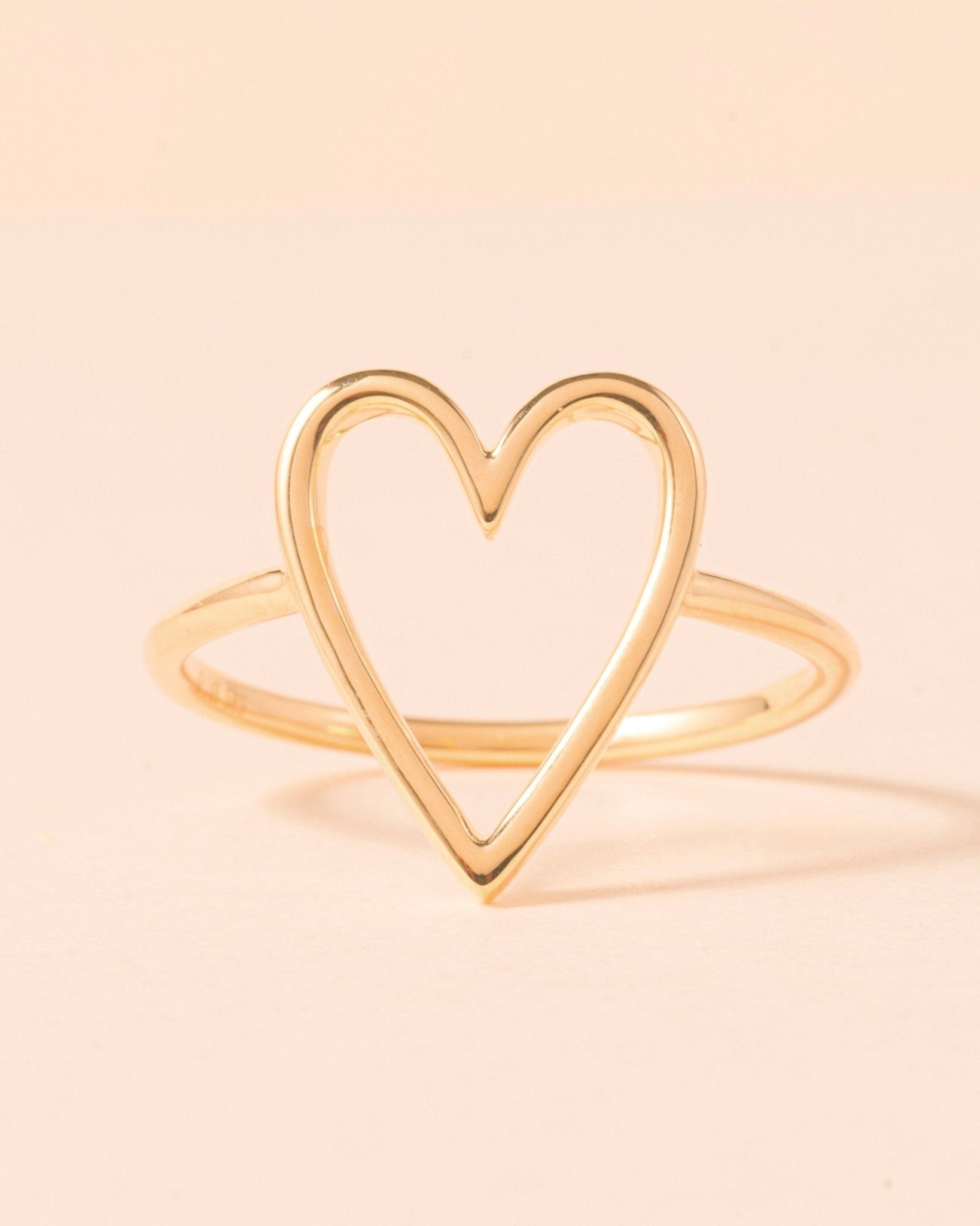Solid Gold Cutout Heart Ring - Sparkle Society