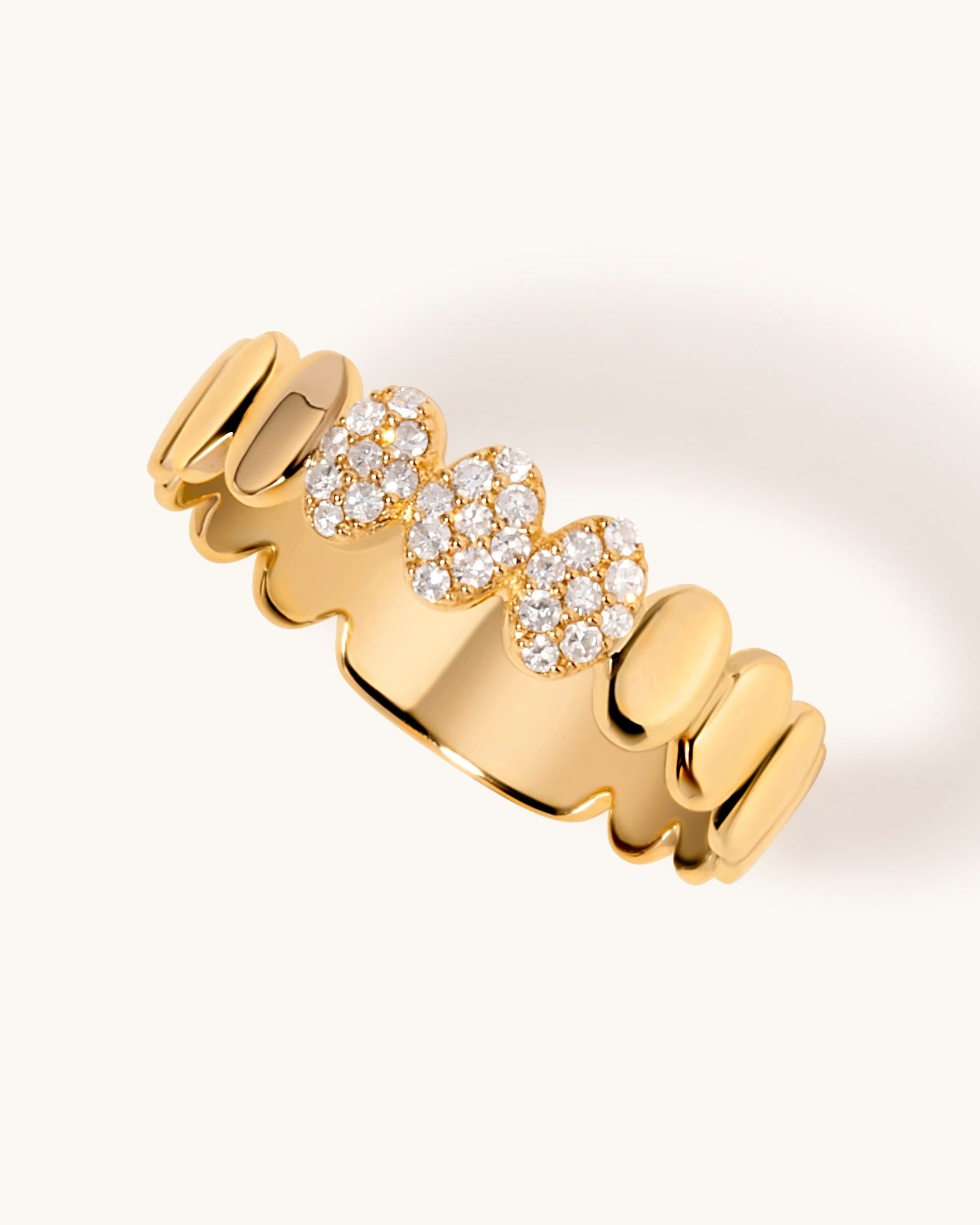 Triple Diamond Oval Band Ring - Sparkle Society