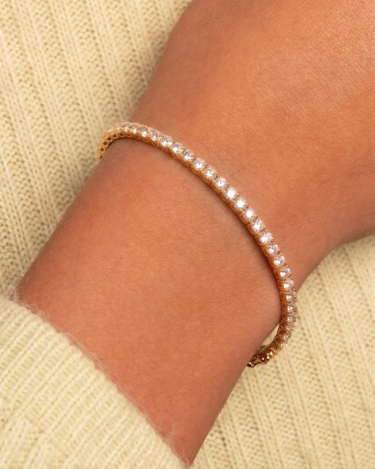 2.6ct Diamond Prong Tennis Bracelet - Sparkle Society