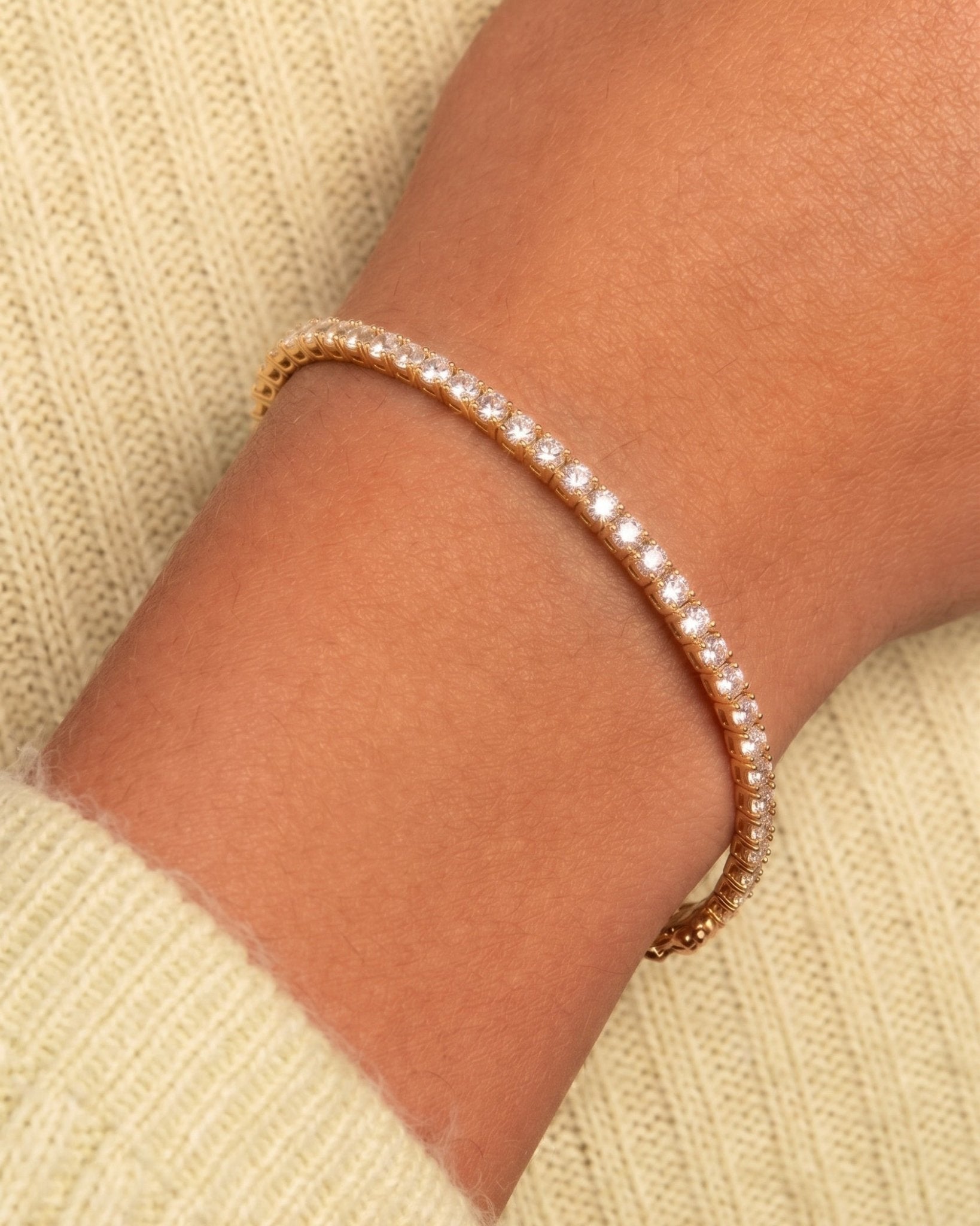 2.6ct Diamond Prong Tennis Bracelet - Sparkle Society