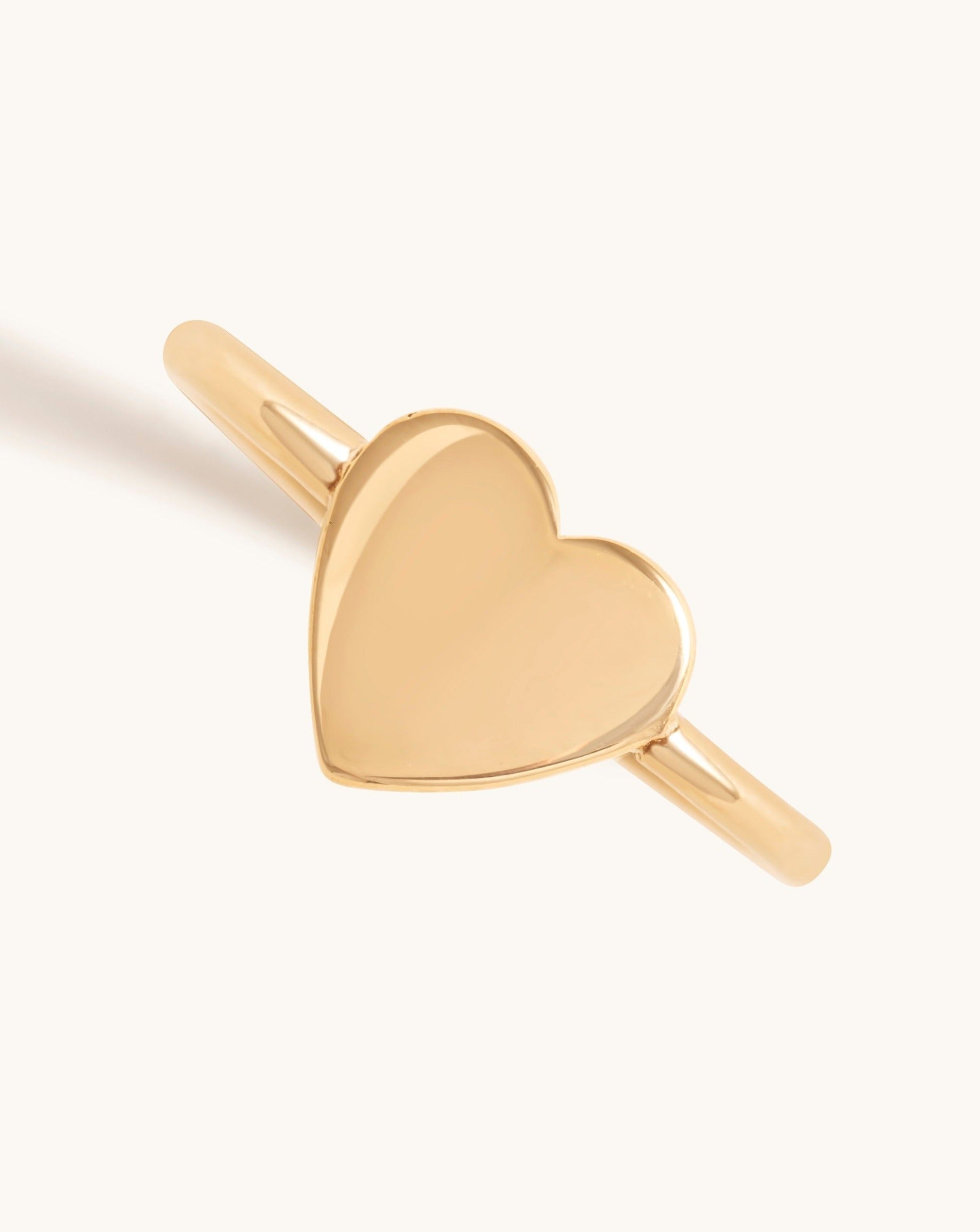 Engravable Solid Gold Heart Band Ring - Sparkle Society