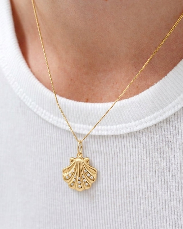 Small Gold and Diamond Seashell Charm - Sparkle Society