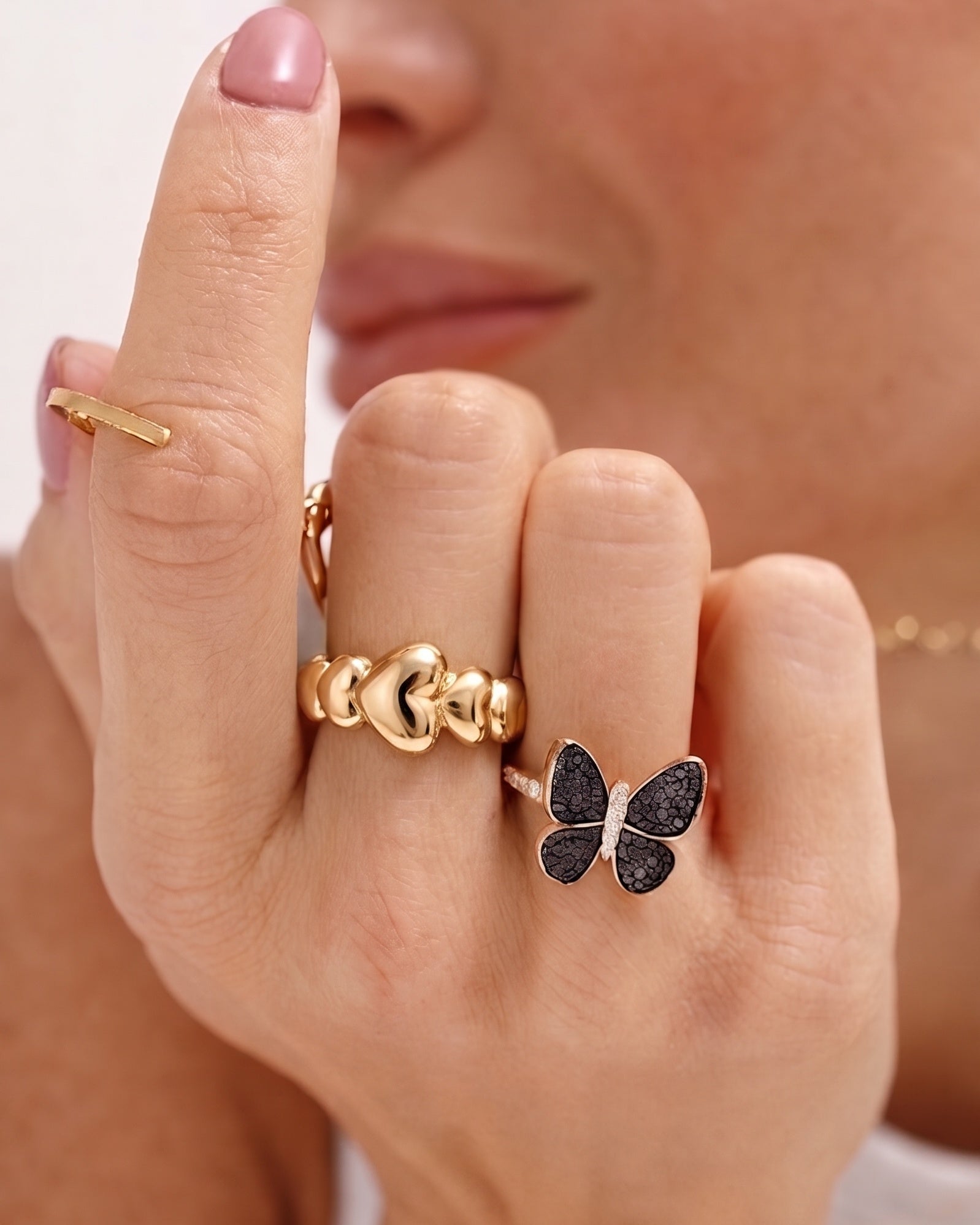 Solid Gold Graduated Puffed Heart Ring - Sparkle Society