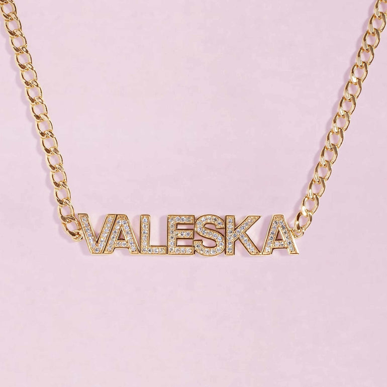 Diamond Bold Name On Curb Chain Necklace - Sparkle Society